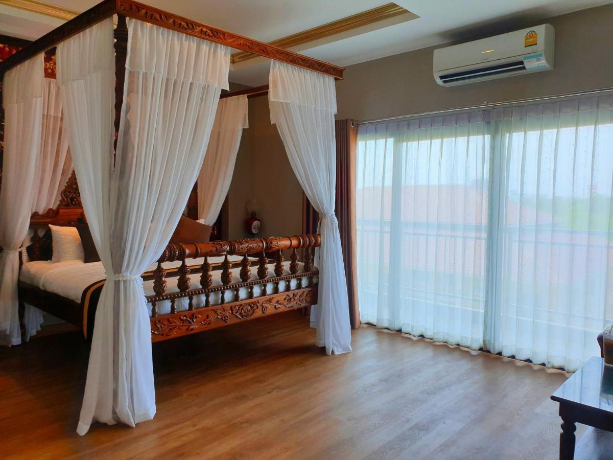 Chunlee Grand Korat Otel Nakhonratchasima Dış mekan fotoğraf